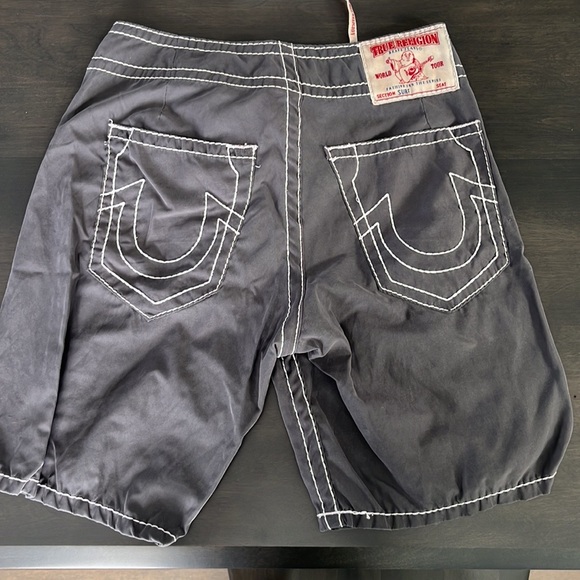 Men’s True Religion Swim Shorts. - Picture 1 of 7